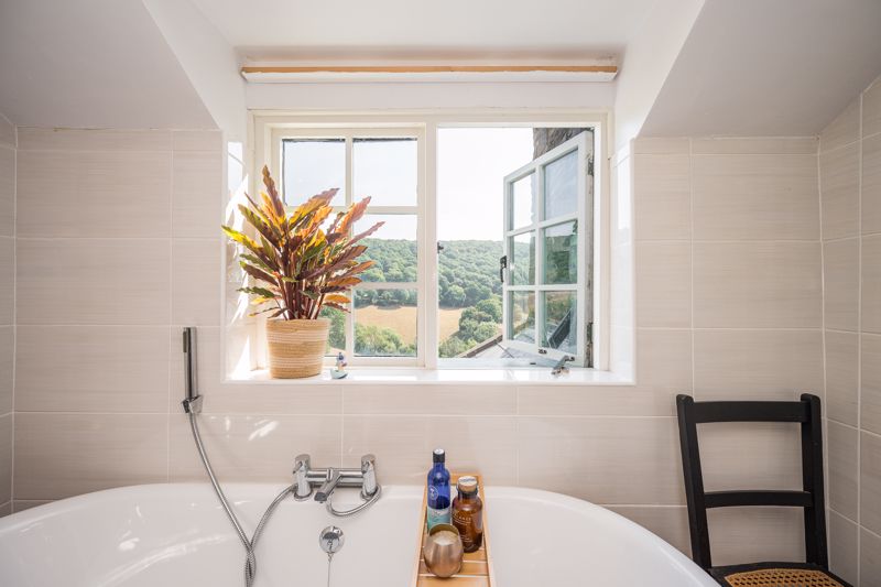 Bathroom- click for photo gallery